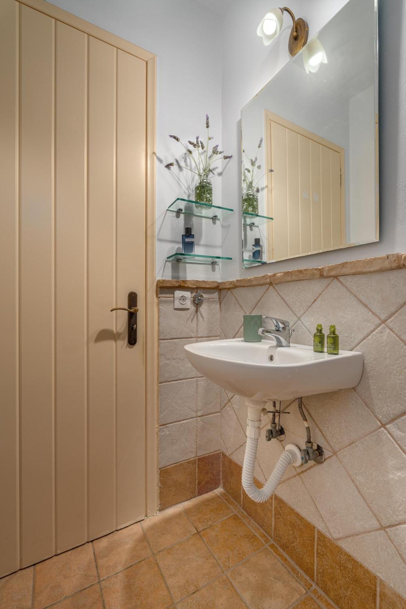 Apartament Niovi Seaview